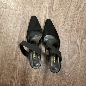 NEW Point Toe Suede Chunky Heels